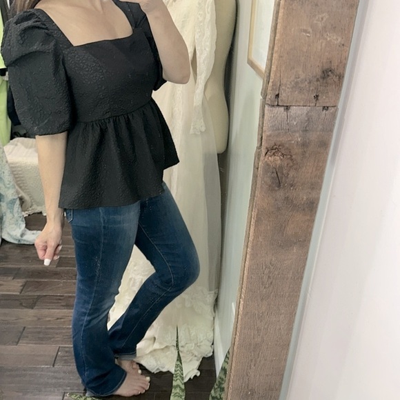 Elegant Black Women's bohoTop size large - Picture 2 of 4